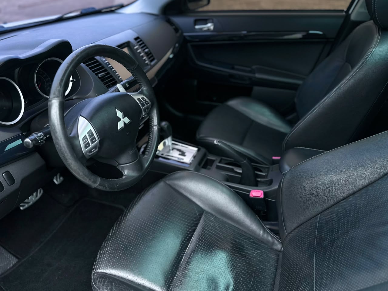 Foto Mitsubishi Lancer GT AT 2014